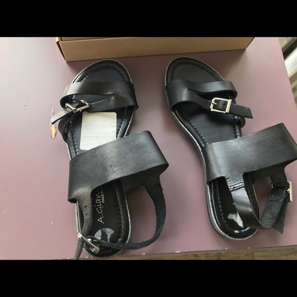 Black sandals, Glitter edge - Picture 2 of 4